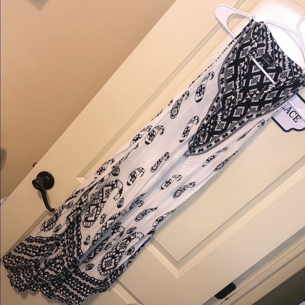Boho Black & White Printed asymetrial dress